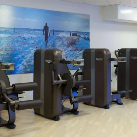 Clarion Energy Hotel