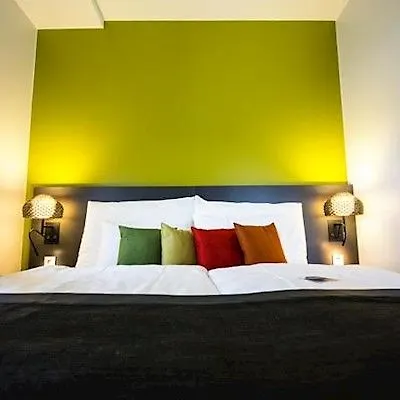 Otel Clarion Energy