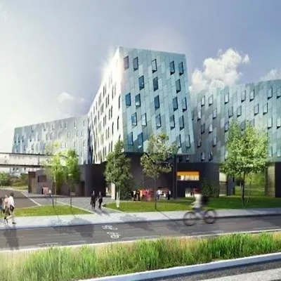 Clarion Energy Hotel