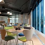 能源克拉丽奥酒店 4*